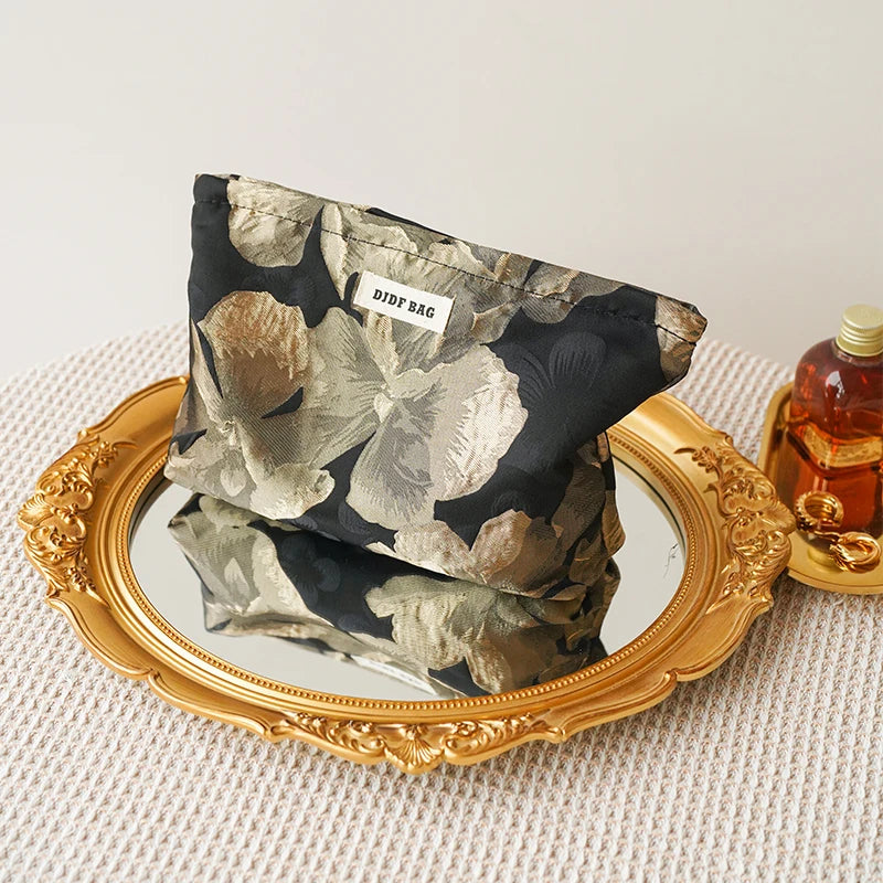 Gold embossed flower feminine makeup bag, large capacity cosmetics, sanitary napkin storage bag, portable travel toiletry bag